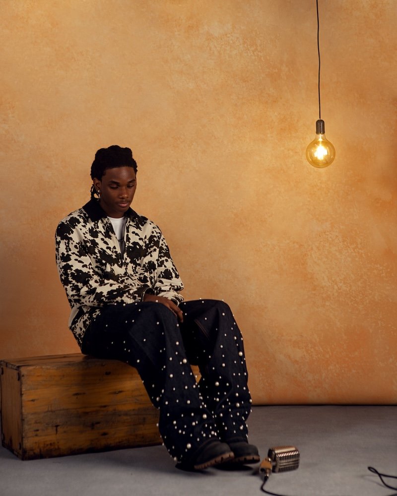 Taves W2Y press photo #3