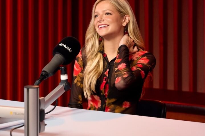 Carter Faith Apple Music Today's Country Radio press photo #1