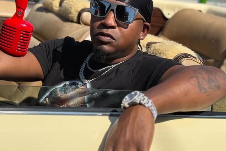 Dee Roze WHILE YOU MAD IG video thumnail