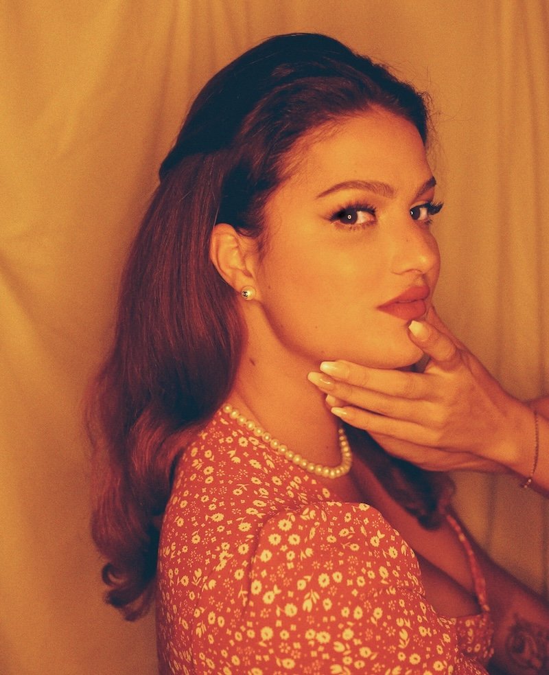 Lily Lane Reciprocation press photo Lily Lane Reciprocation press photo