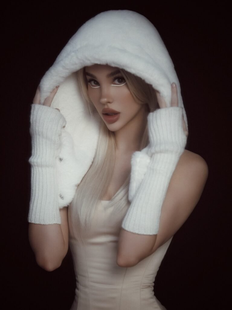 Maria Domark press photo