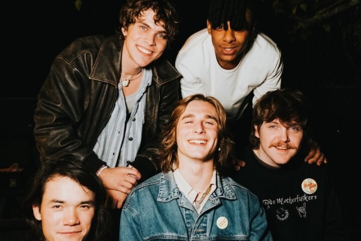 The Runarounds press photo