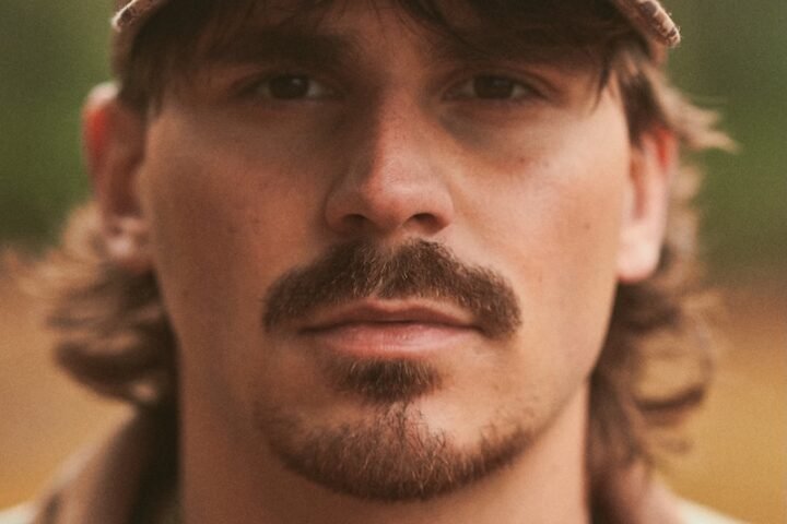 Tucker Wetmore press photo