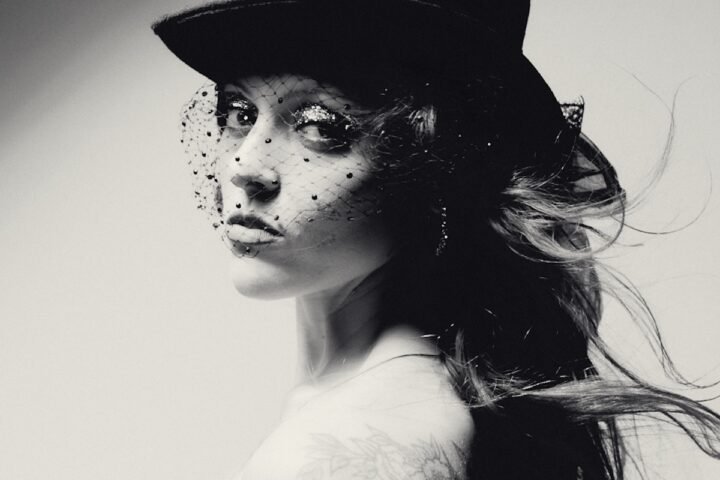 Magdalene – DJesus press photo #1